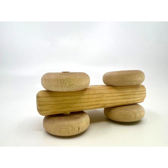 Wooden Toy Car Easy Grab For Infants And Toddlers. Creative Play - Picture 3 of 4